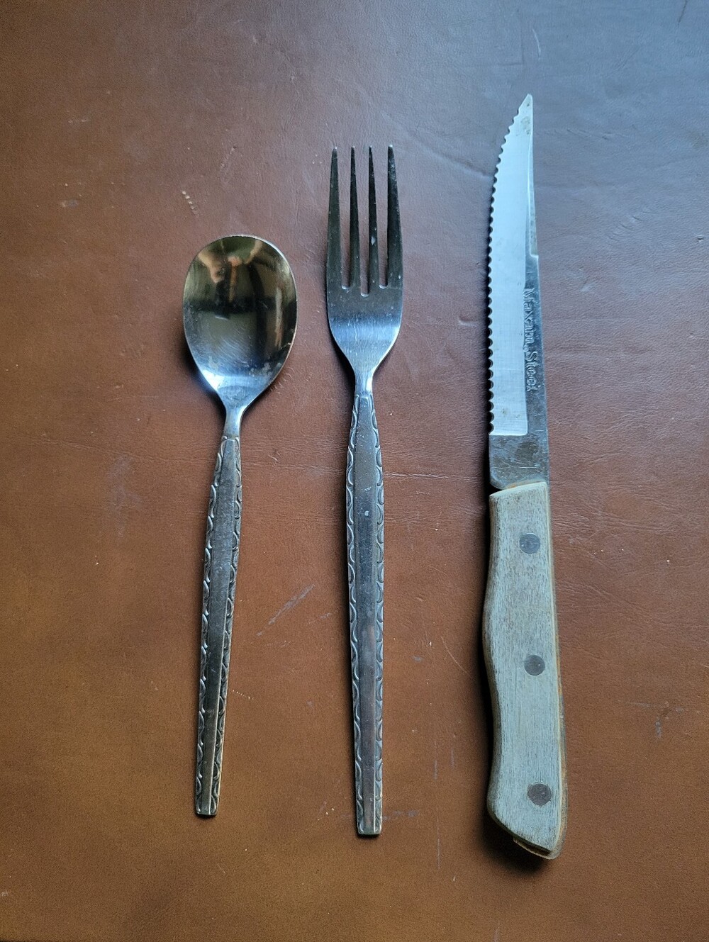 Rogers ENSENADA Dinner Fork & Spoon Stainless Steel Flatware + Maxam Steel Knife